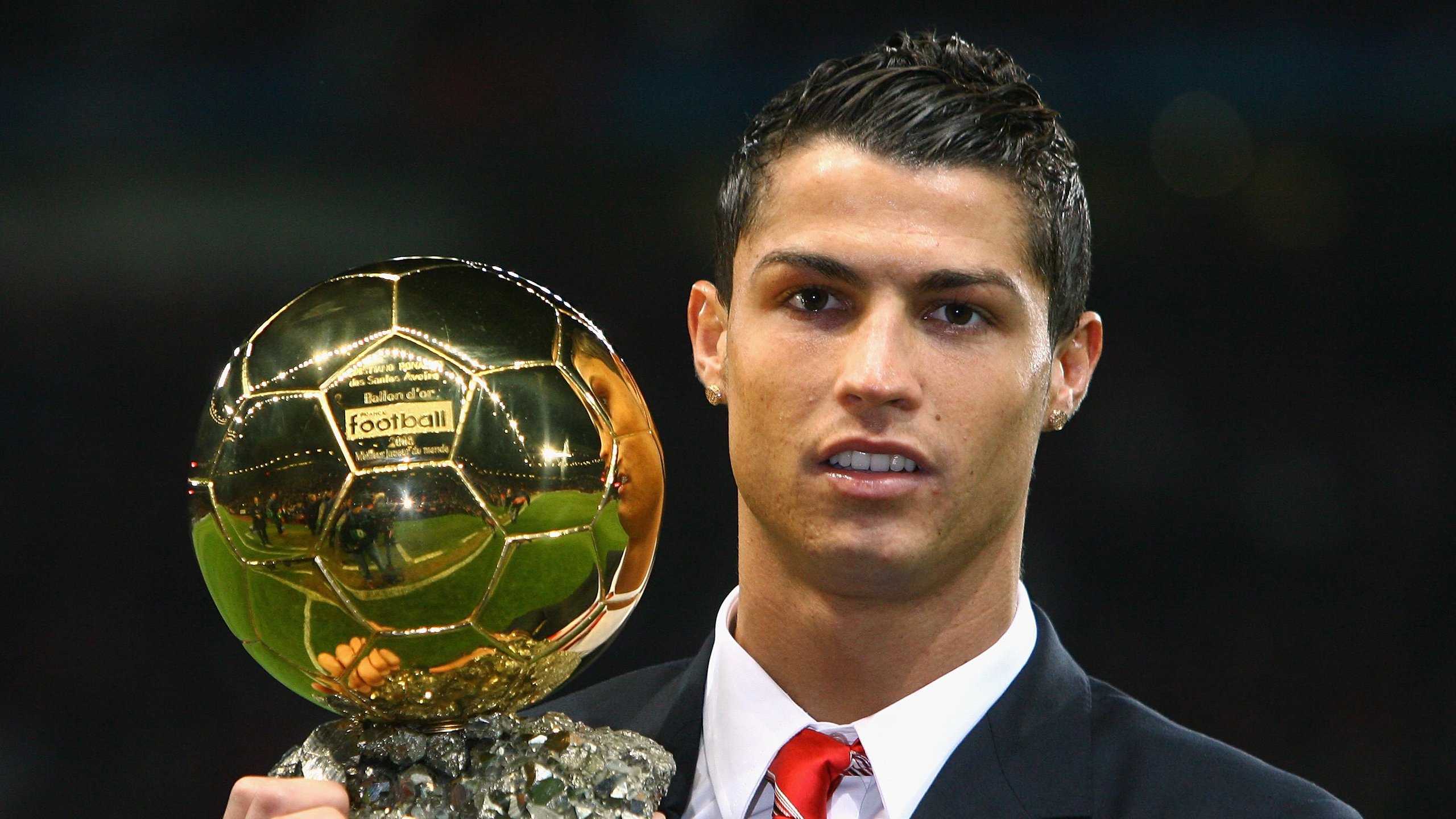 利物浦欧冠赛场稳扎稳打，追求荣耀