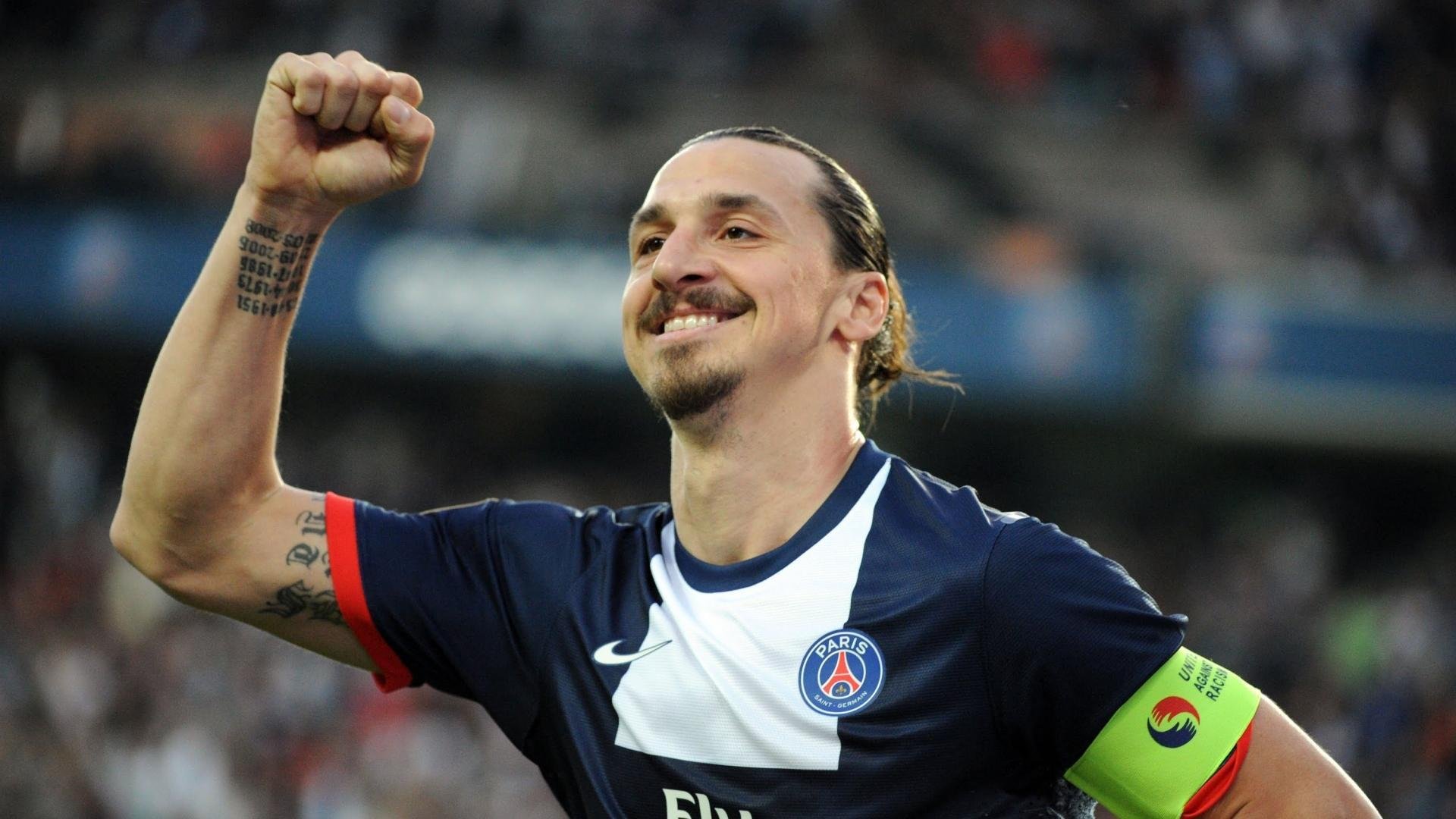 穆里尼奥拒绝回应转会传闻，穆里尼奥接受采访